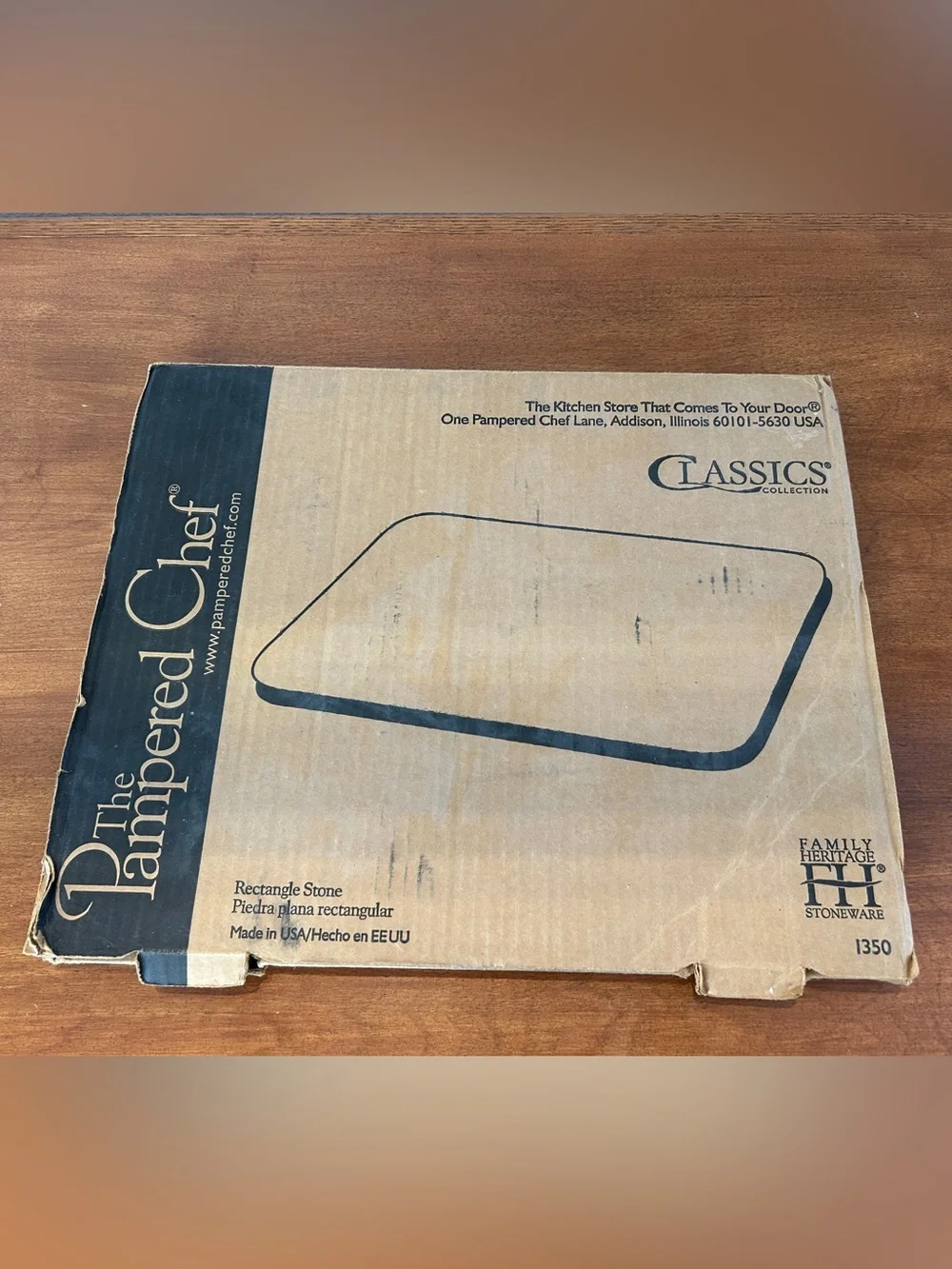 Pampered Chef Rectangular Baking Stone 12” x 15” NWT!